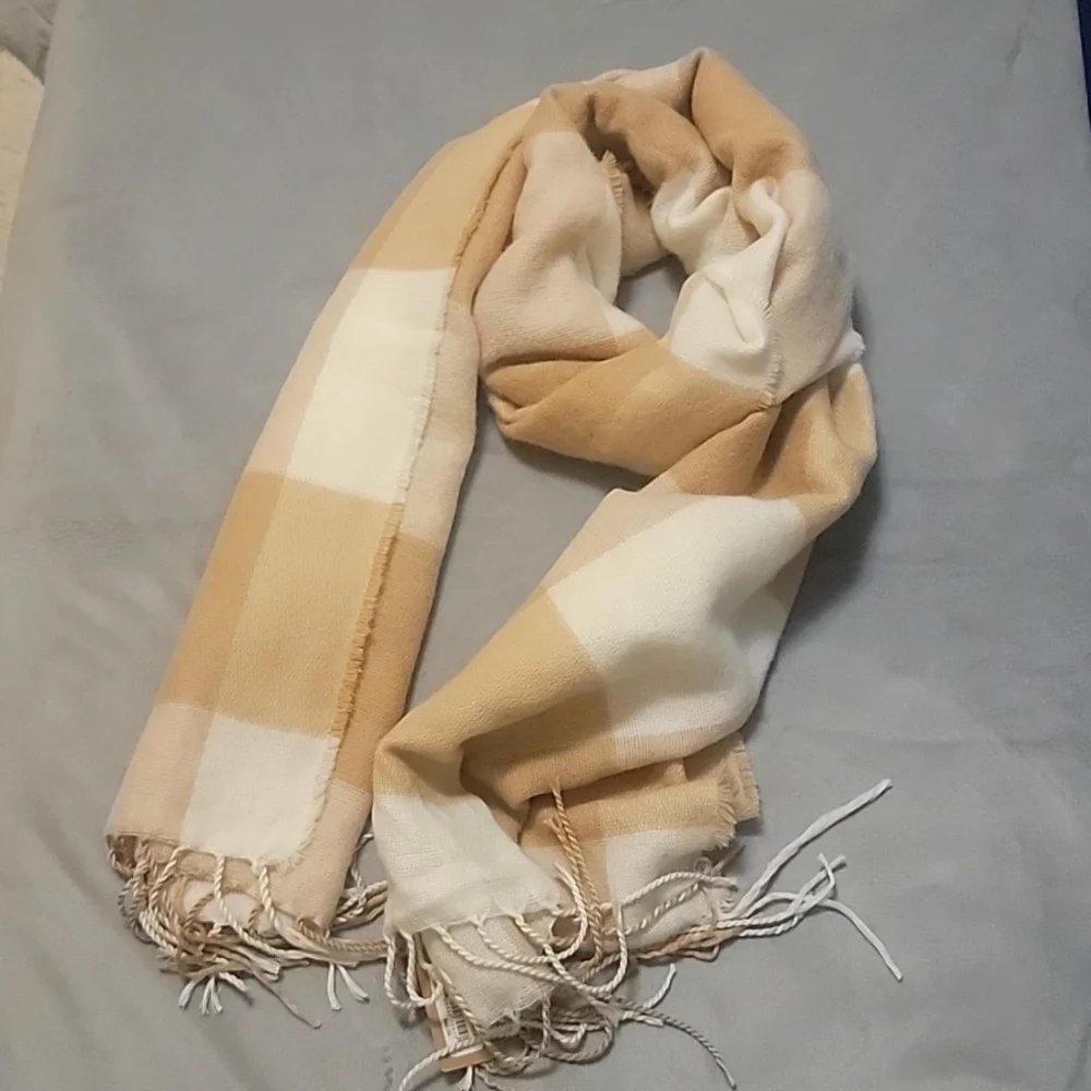 Warm Scarf, Size 20